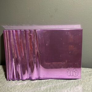 Urban Decay Beauty with an Edge